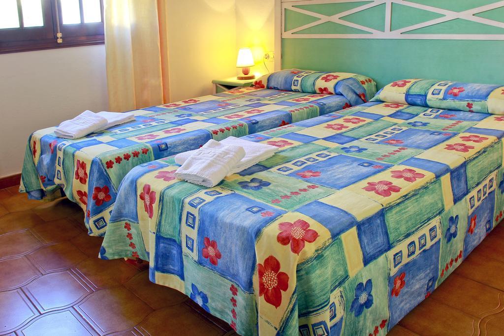 Apartamentos Son Bou Gardens By Menorcarentals Værelse billede