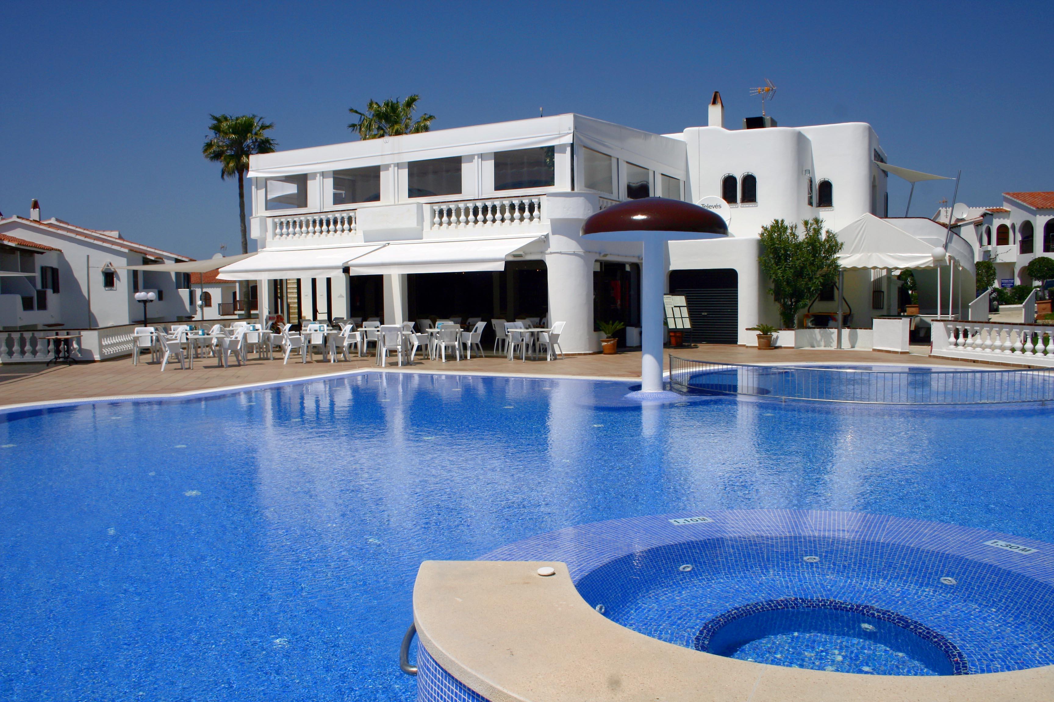 Apartamentos Son Bou Gardens By Menorcarentals Eksteriør billede