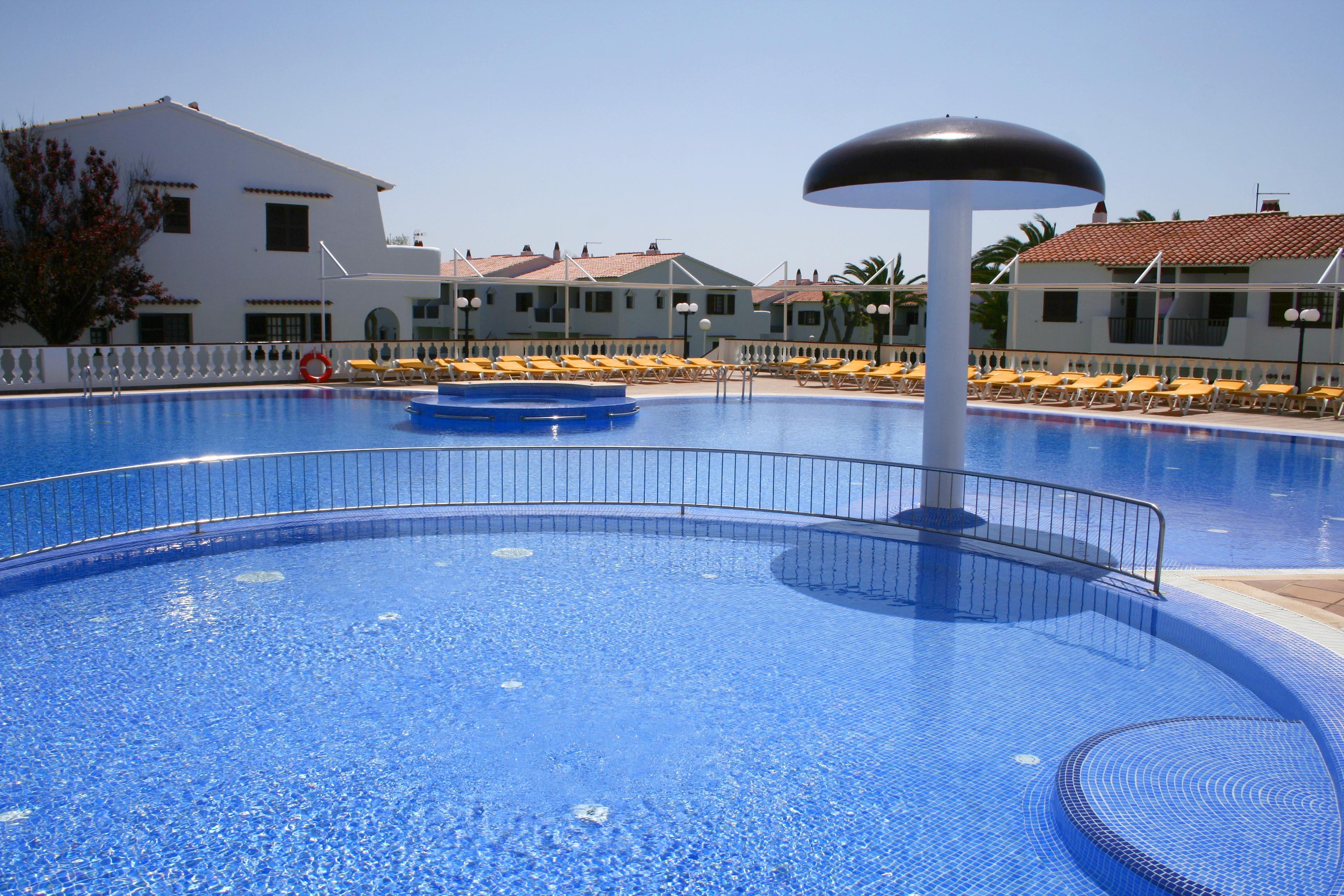 Apartamentos Son Bou Gardens By Menorcarentals Eksteriør billede
