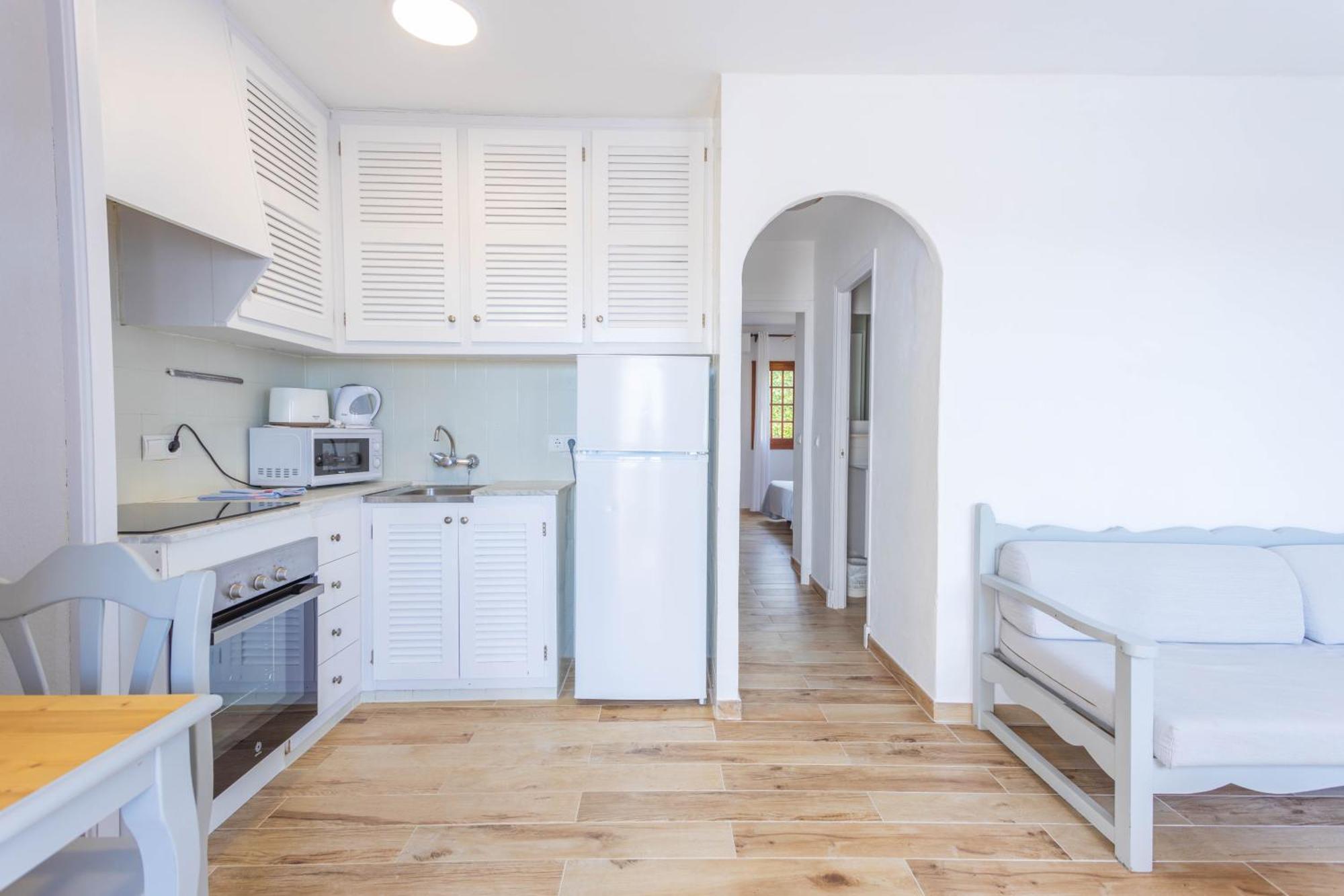 Apartamentos Son Bou Gardens By Menorcarentals Eksteriør billede