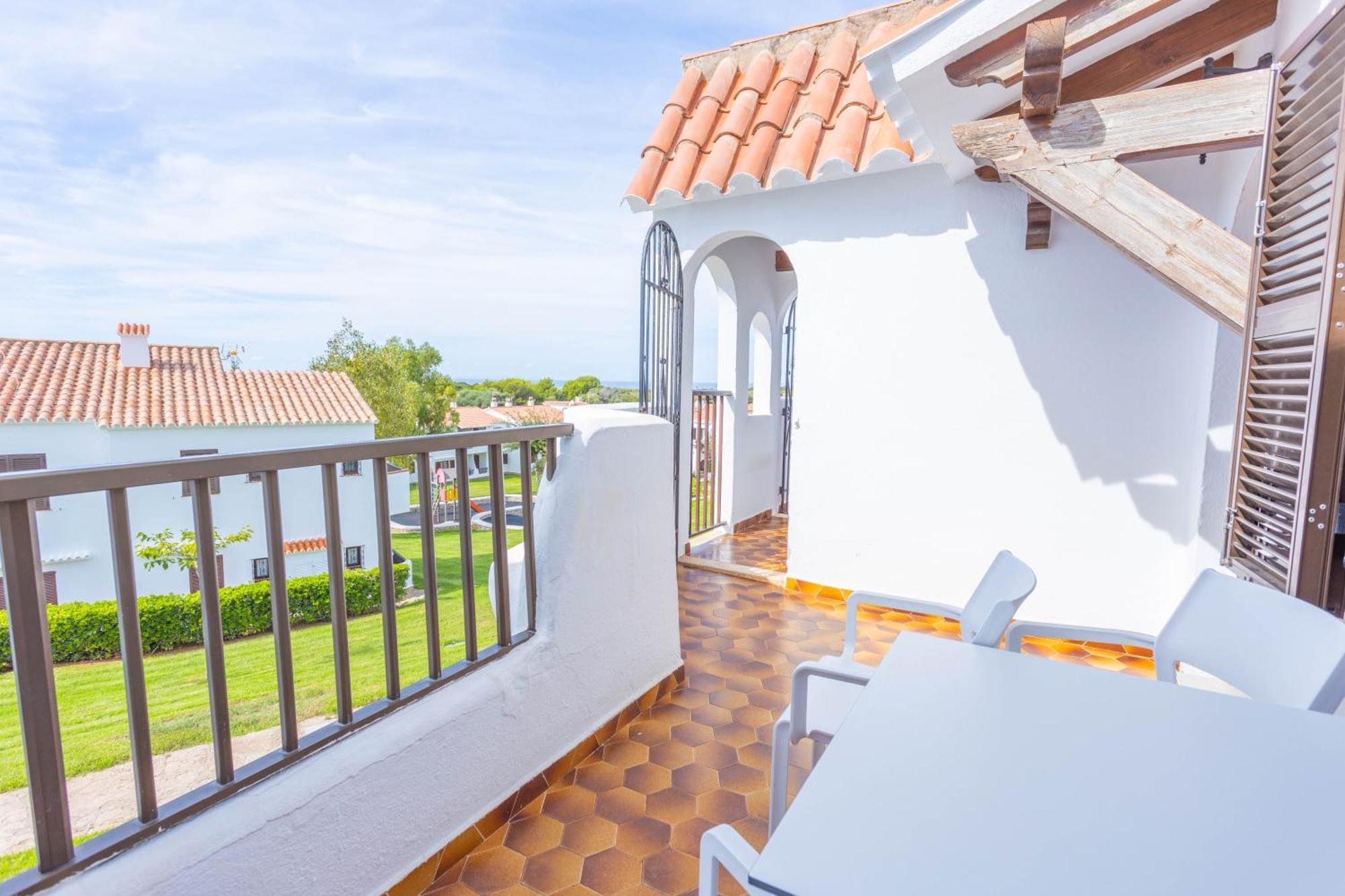 Apartamentos Son Bou Gardens By Menorcarentals Eksteriør billede