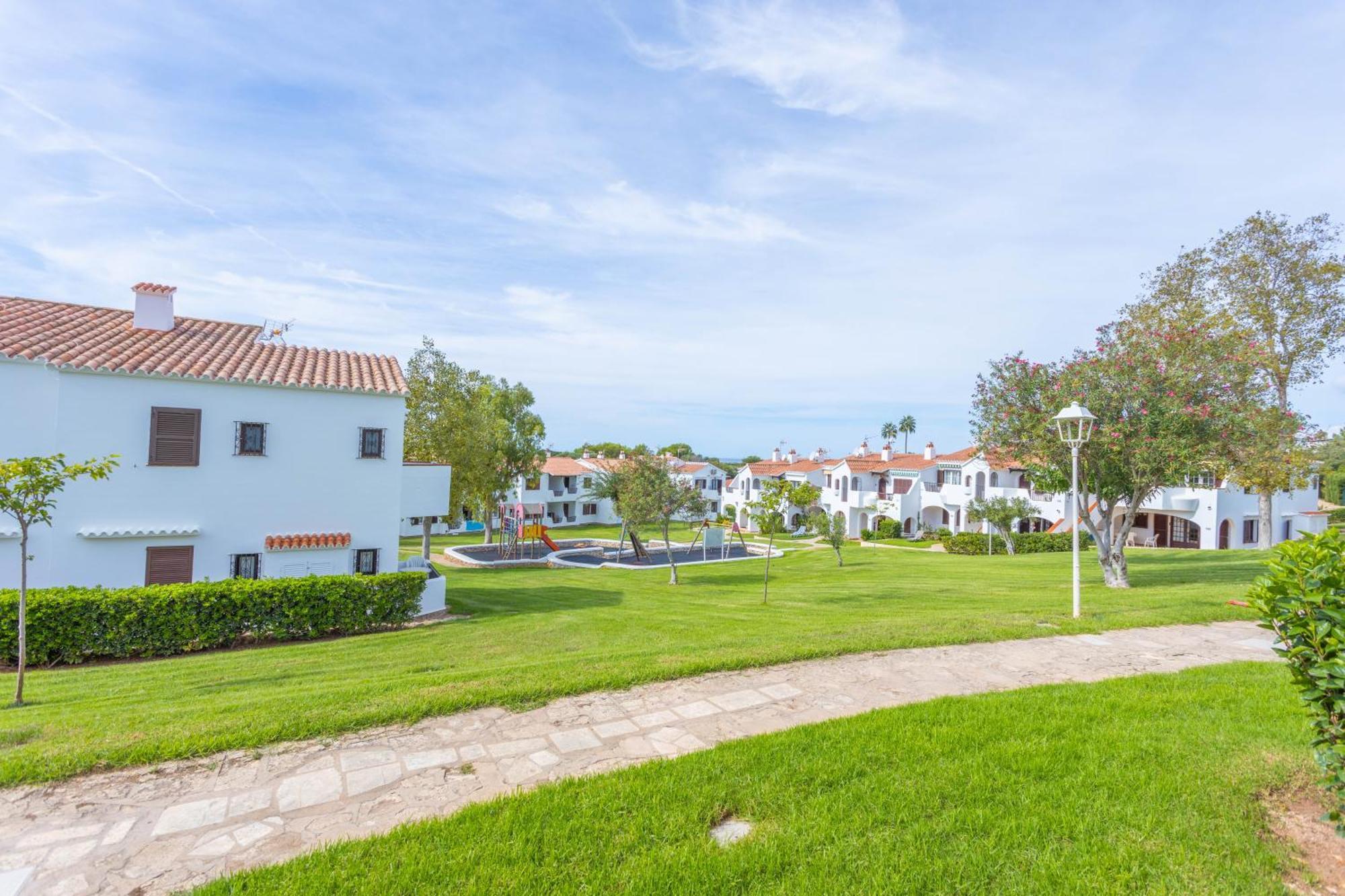 Apartamentos Son Bou Gardens By Menorcarentals Eksteriør billede