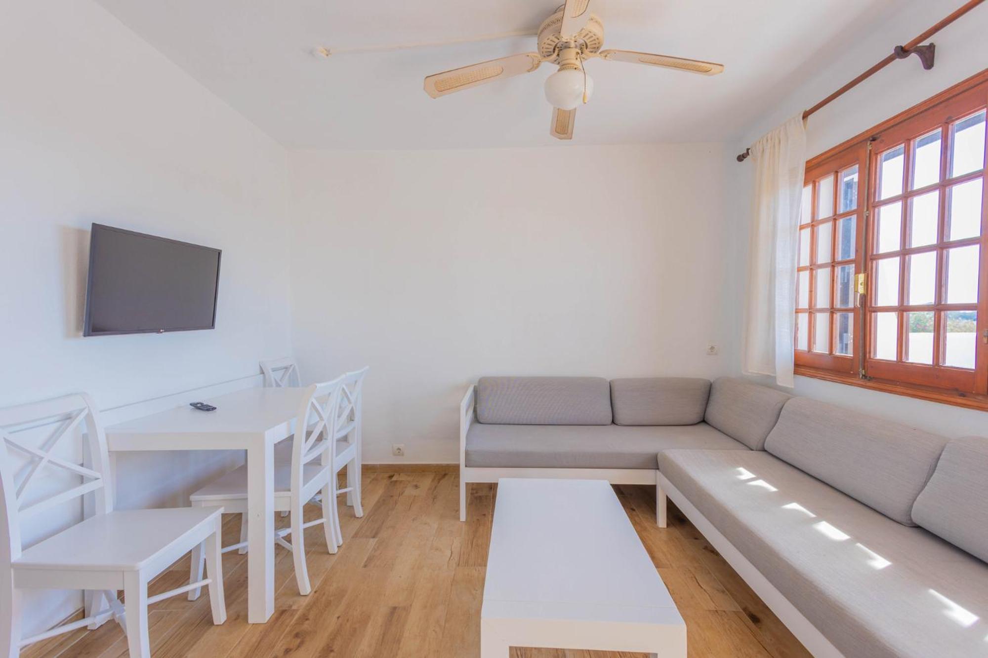 Apartamentos Son Bou Gardens By Menorcarentals Eksteriør billede